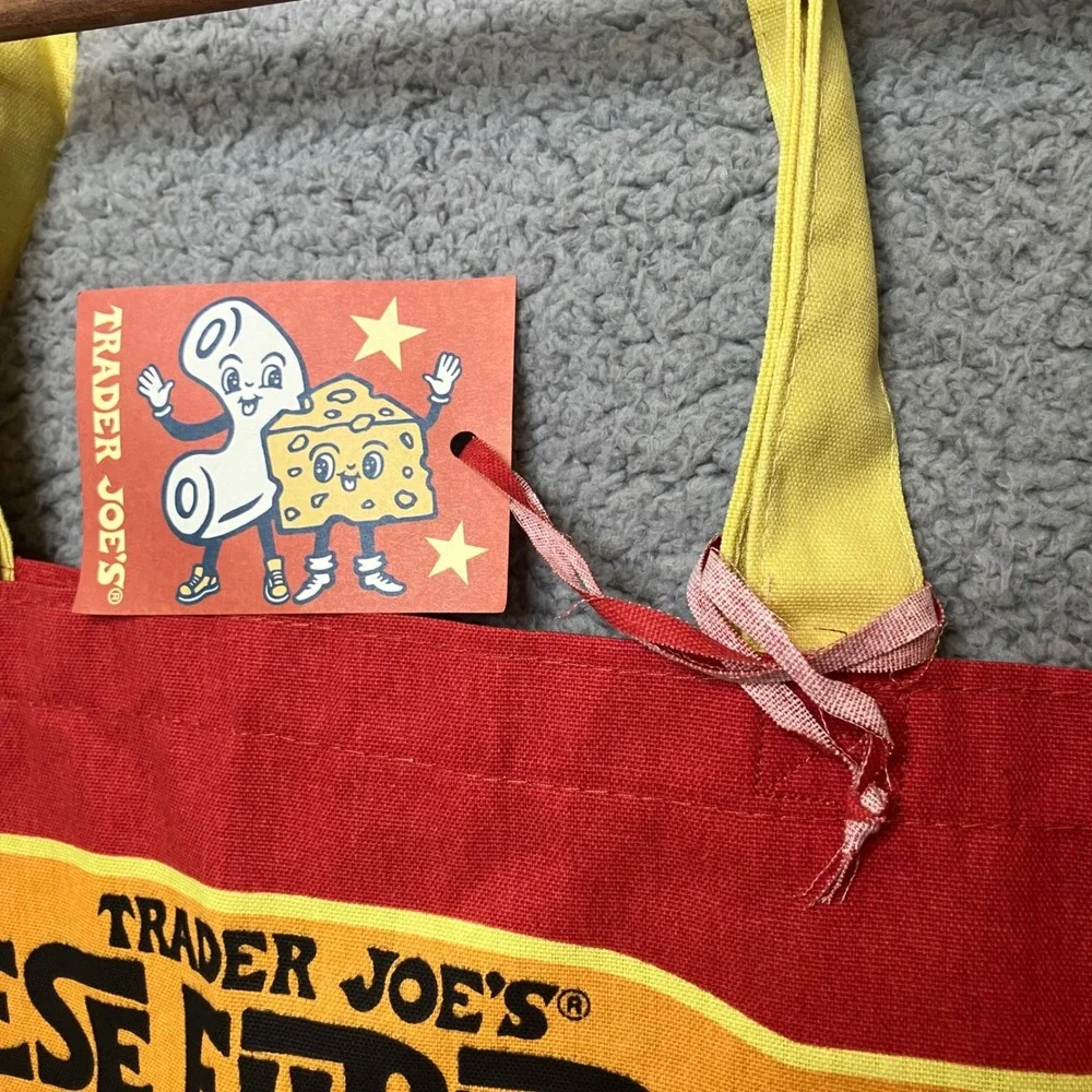Trader JoeS nwt trader